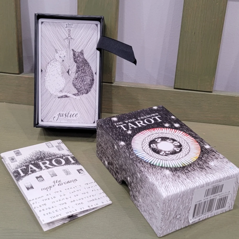 The Wild Unknown Tarot Deck and Guidebook, 1st Edition - Picture 5 of 8